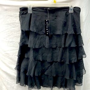 NEW ninety lace ruffled lined skirt ladies sz L